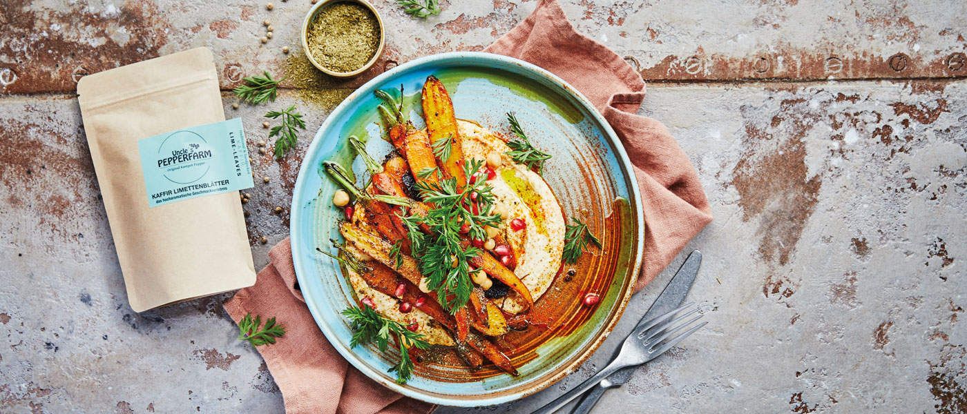 Hummus mit Röstkarotten und Kaffir Limettenblätter
