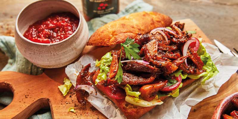 vergetarisches Pulled-Mushroom Sandwich