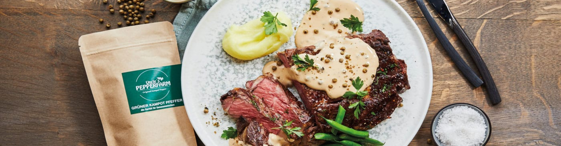 saftiges Steak mit Pfeffersauce